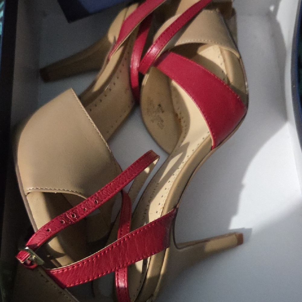 Adrienne Vittadini Red and Tan Strappy Heels